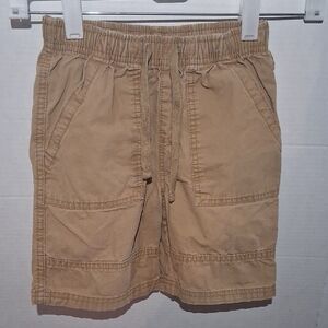 Circo Men's Tan Cargo Shorts